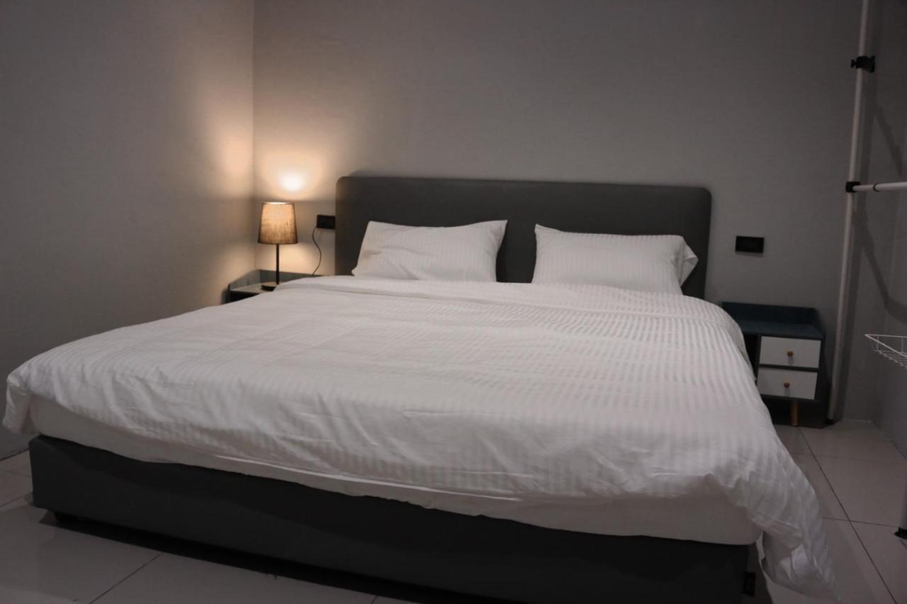 Aparthotel Nato House Ekkamai à Bangkok Extérieur photo